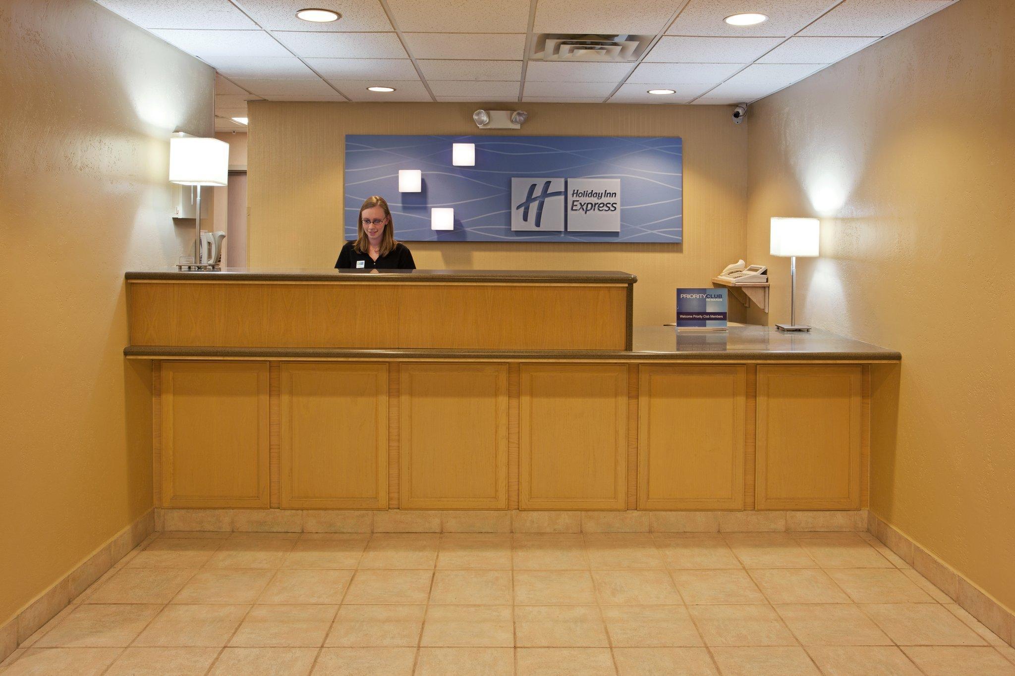 Holiday Inn Express Vermilion By Ihg Exteriér fotografie